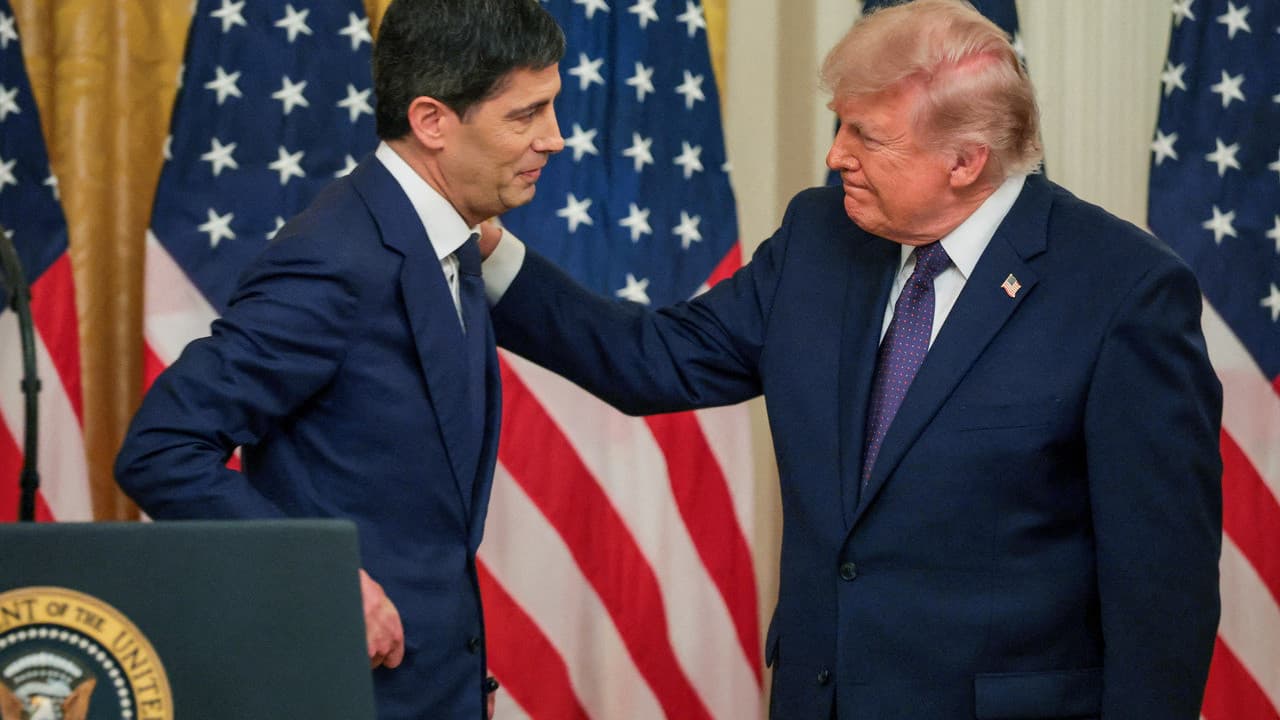Fed, yeni başkan Warsh ile ilk toplantısını yapacak