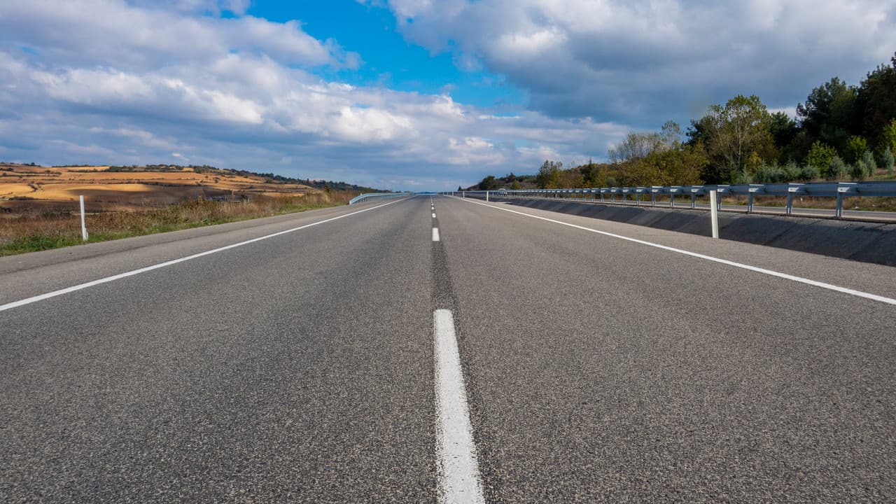 Antalya-Alanya Otoyolu'nda çalışmalar hızlandı, yolculuk süresi 2,5 saatten 36 dakikaya düşecek
