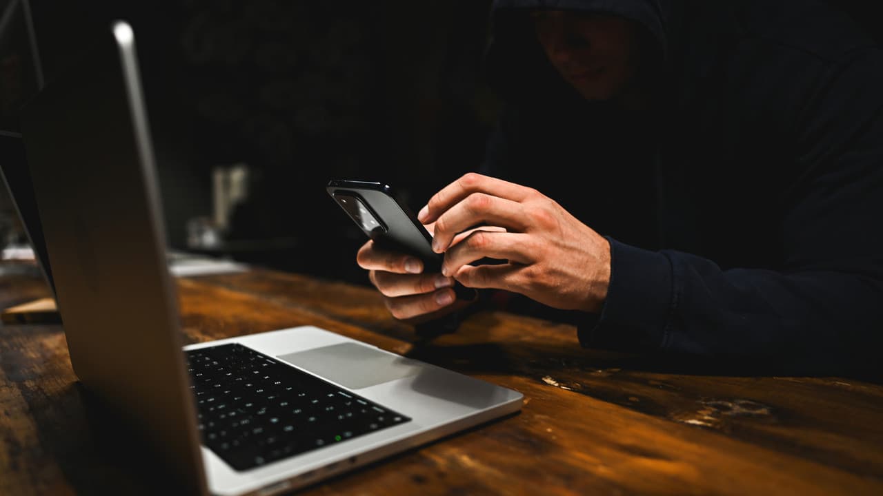 Google çalışanı gizli bilgilerle bahis oynadı, 1.2 milyon dolar kazandı