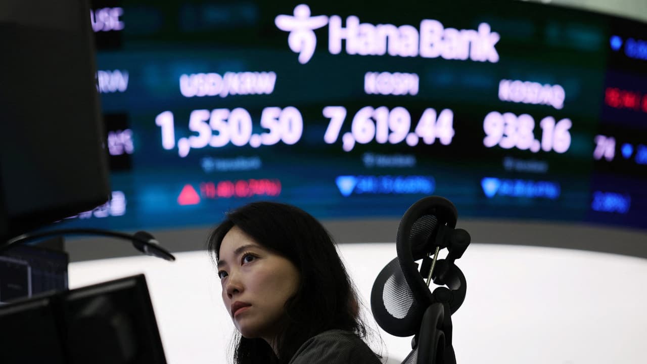 Teknoloji hisseleri KOSPI'yi yüzde 8,18 yükseltti