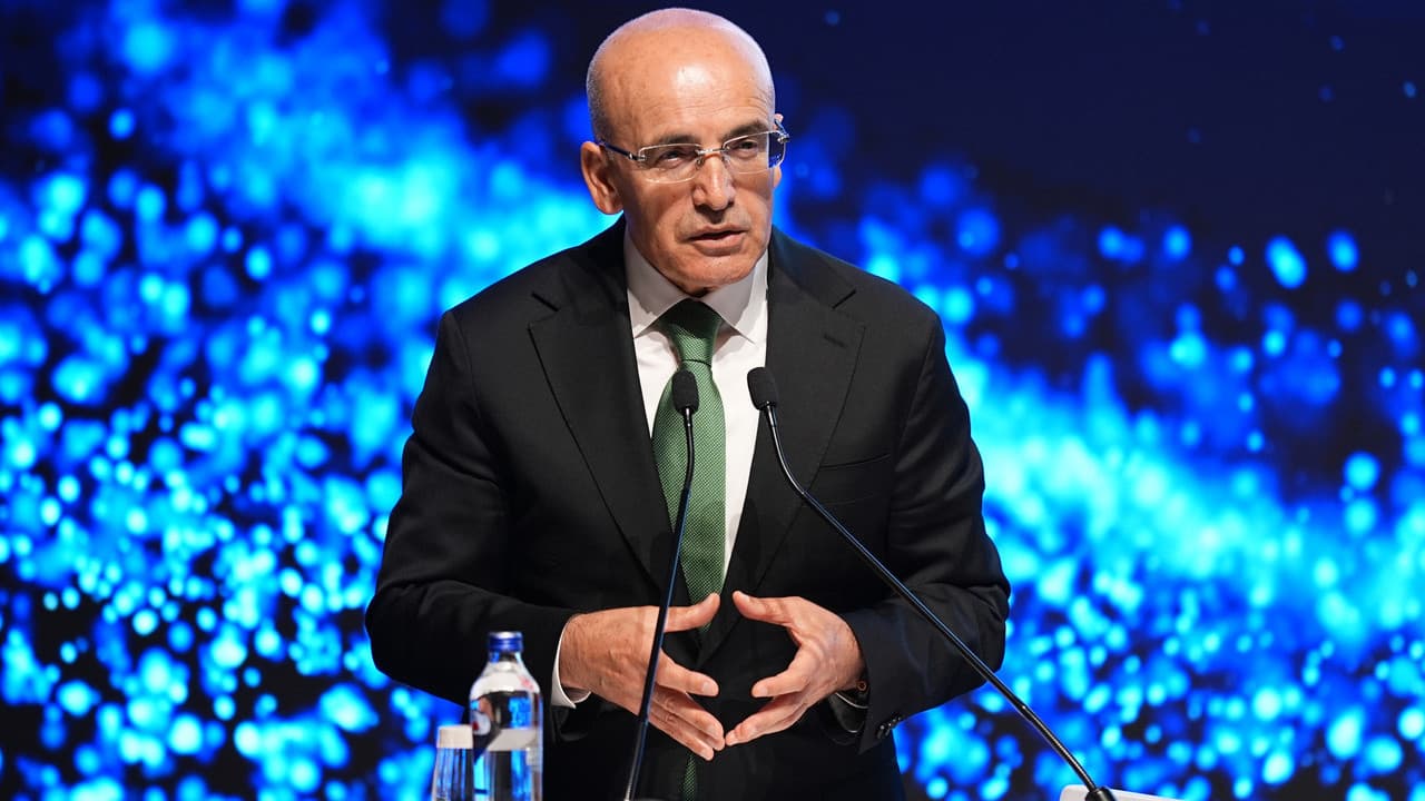 Şimşek: Enerji fiyatlarındaki normalleşme enflasyon beklentilerini iyileştirecek