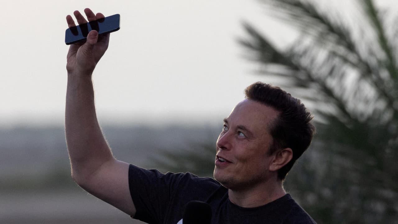 Elon Musk, en zenginler listesinde rakiplerini geride bıraktı