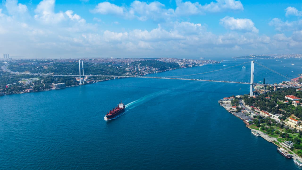 Yeni geçiş ücreti 2026'da Türk boğazlarında uygulanacak