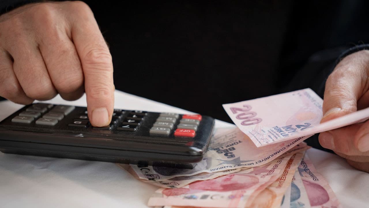 BES ve OKS fon büyüklüğü 2,4 trilyon lirayı aştı