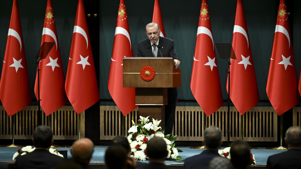 Erdoğan, sanayicilere yönelik kredi programını genişletti