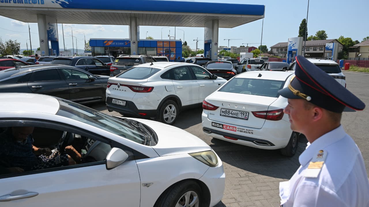 Rusya'da yakıt krizi derinleşiyor, yeni önlemler alındı