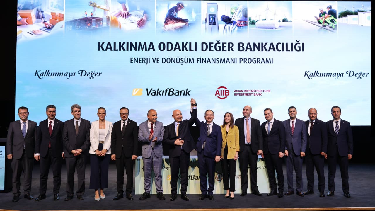 VakıfBank, deprem ve yeşil dönüşüm için 300 milyon dolar finansman sağladı