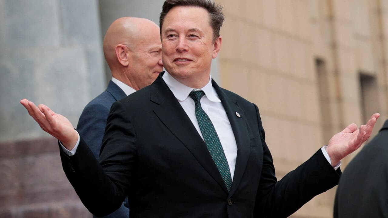 SpaceX'in piyasa değeri 320 milyar dolar düştü