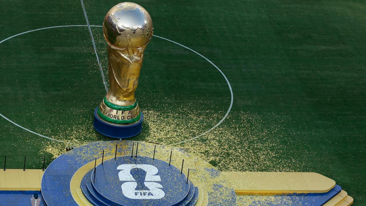 FIFA'nın su molaları yayıncıları zenginleştirdi