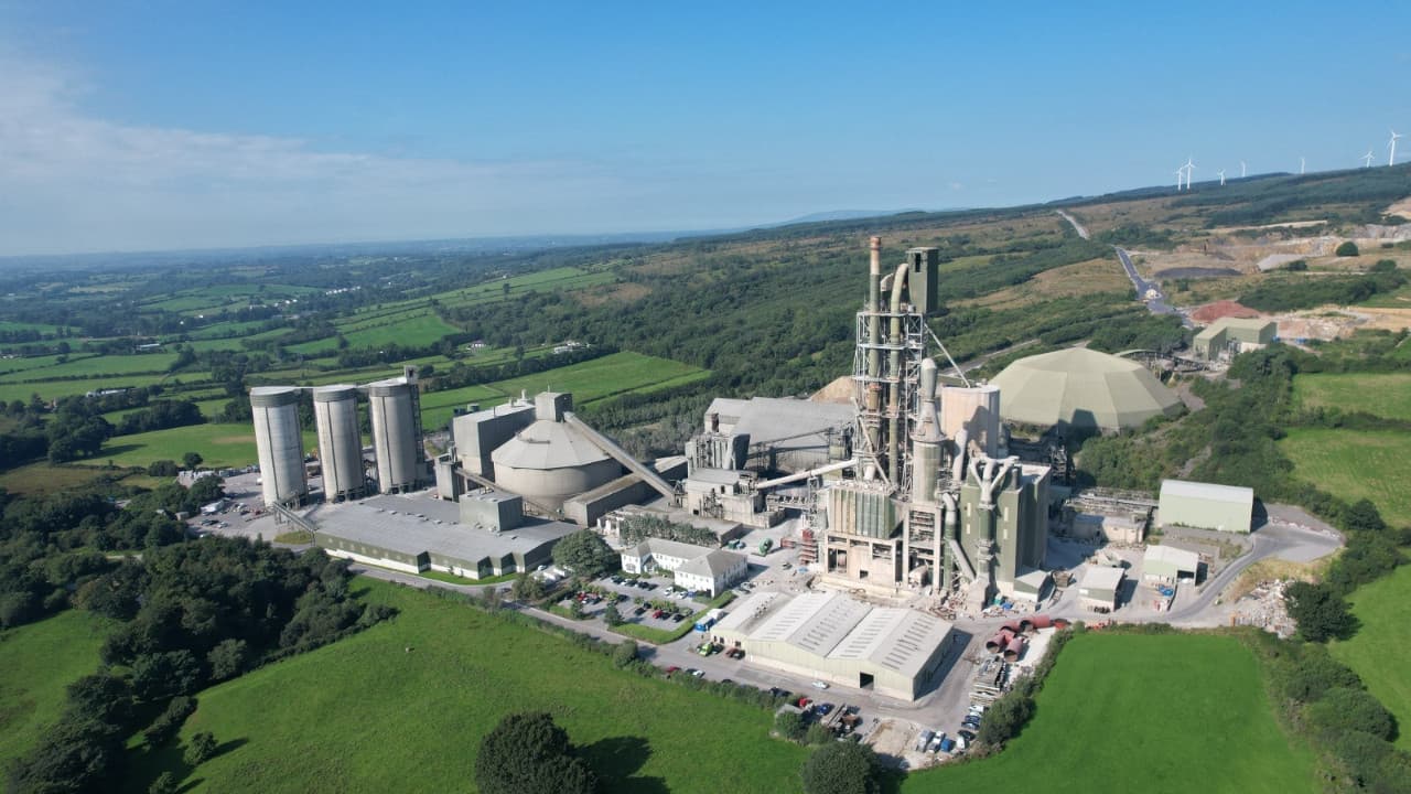 Sabancı'nın İrlanda'da büyük güneş enerjisi yatırımı