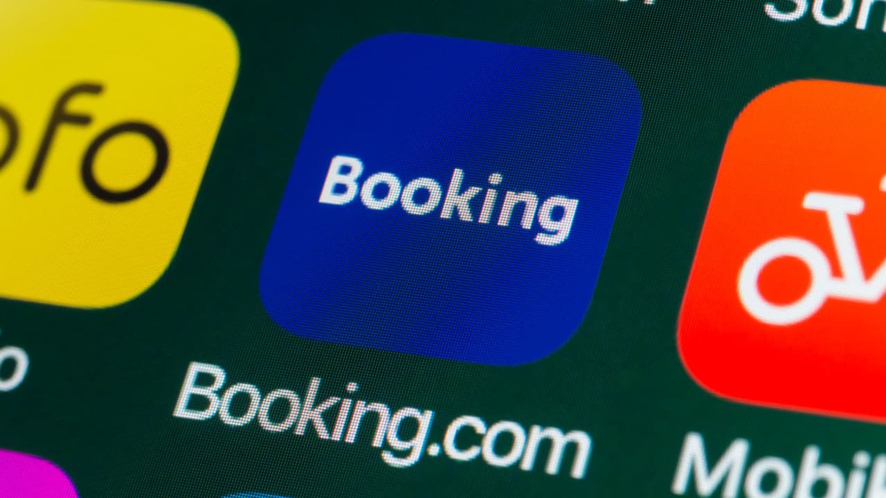 Booking.com Türkiye'ye dönüyor: Turizm teklifiyle rezervasyon hizmeti başlayacak