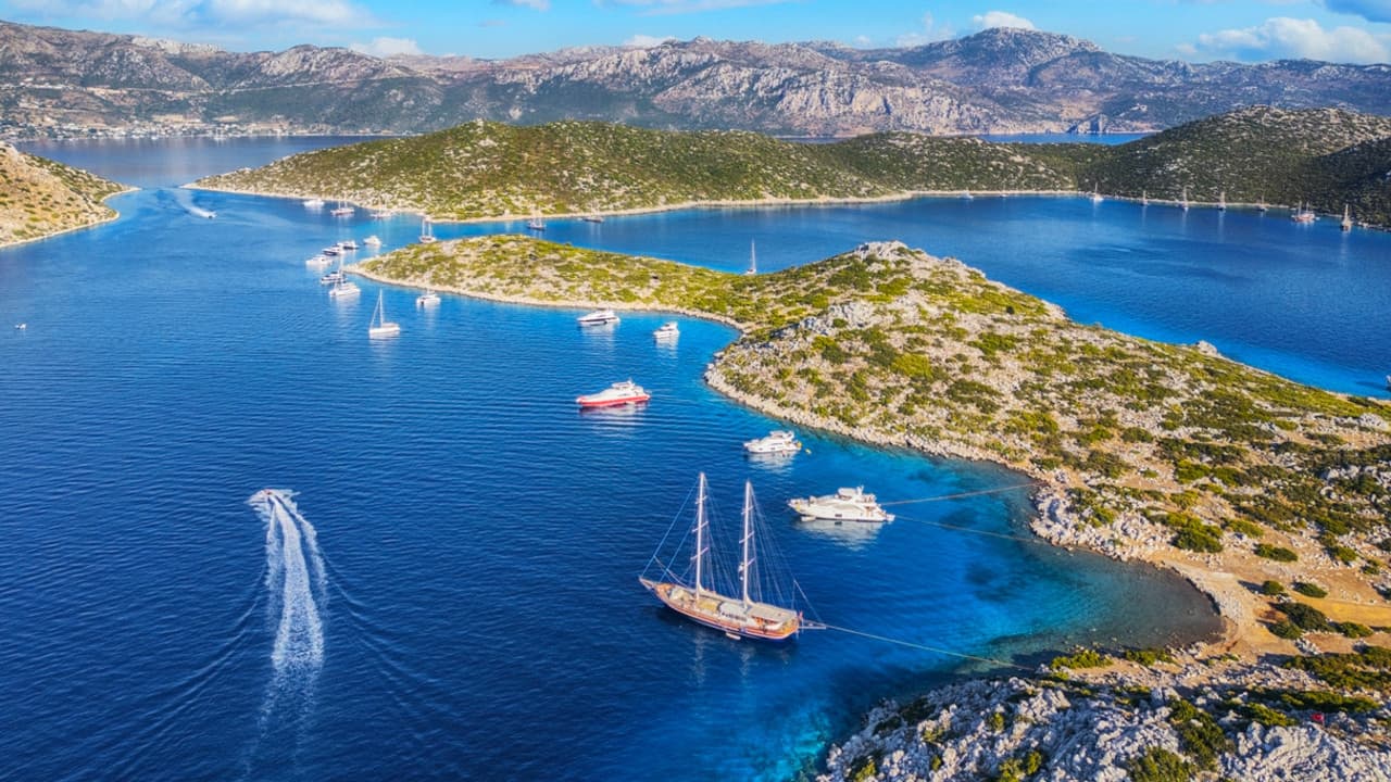 Savaş nedeniyle Türkiye'de otel fiyatları düşüyor