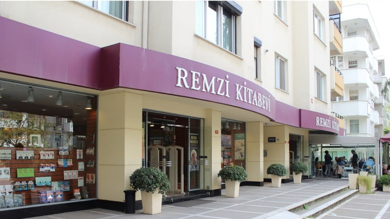 Remzi Kitabevi Bağdat Caddesi şubesinin kapanacağını duyurdu