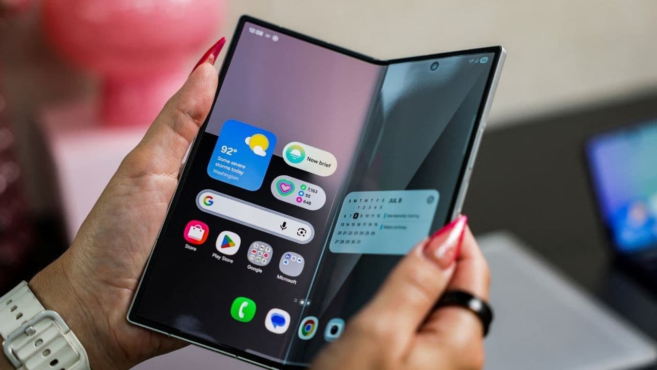 Samsung'un yeni akıllı telefonu 188 bin TL, ön siparişler yüzde 70 arttı