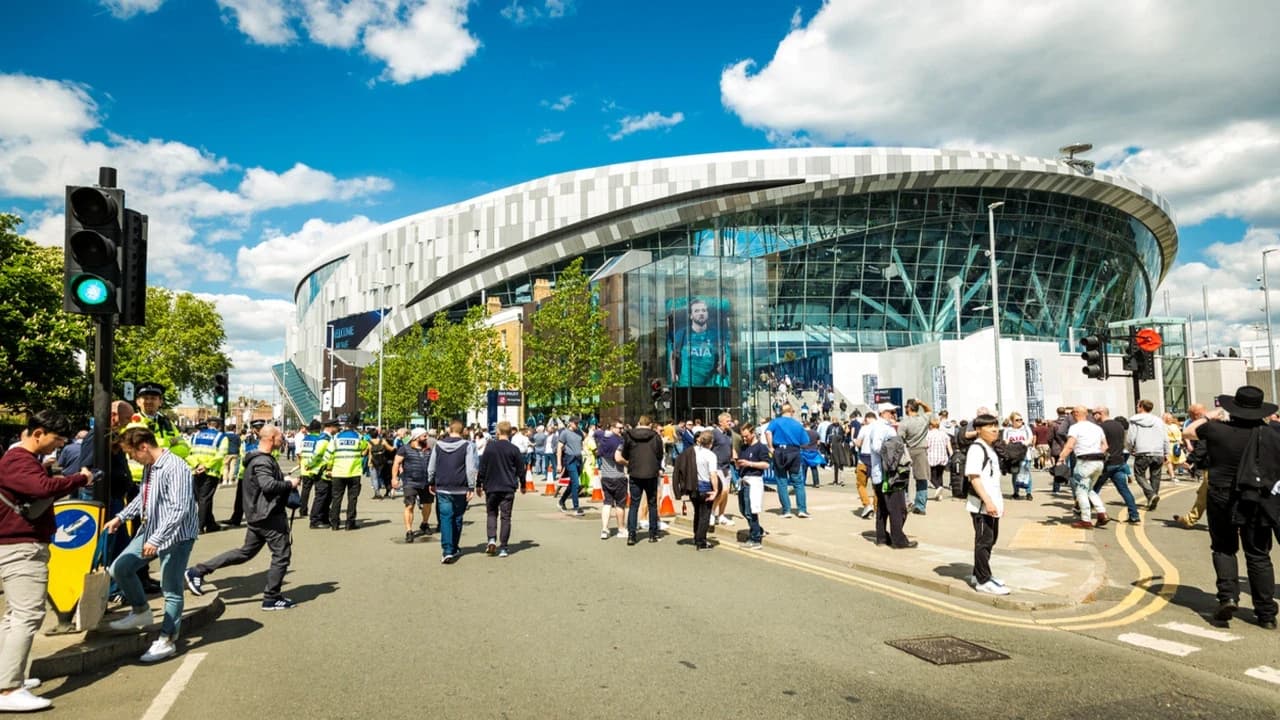 Tottenham, Daniel Levy'ye 27 milyon sterlin tazminat ödedi