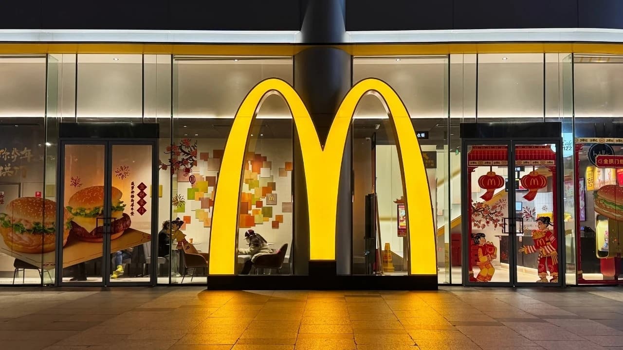 McDonald's, franchise sahiplerine 8,5 milyar dolarlık destek sağlayacak