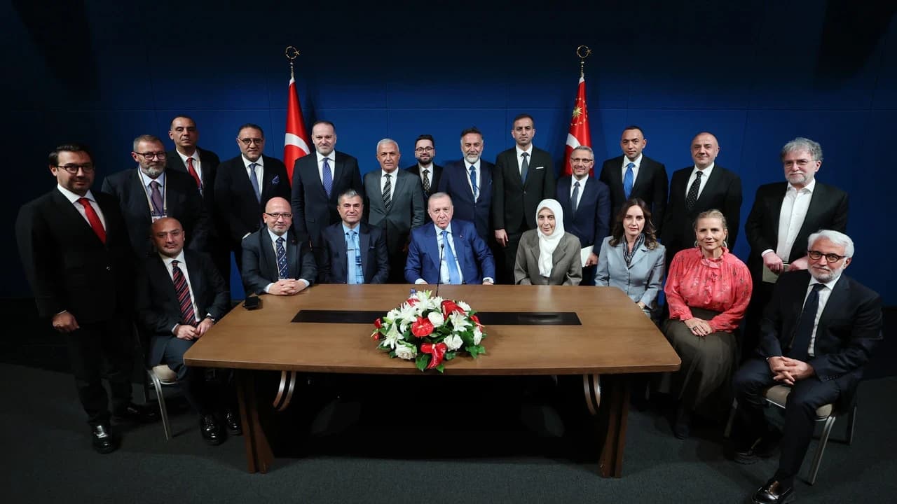 Erdoğan, fon soruşturmasında sorumluların hesap vereceğini açıkladı