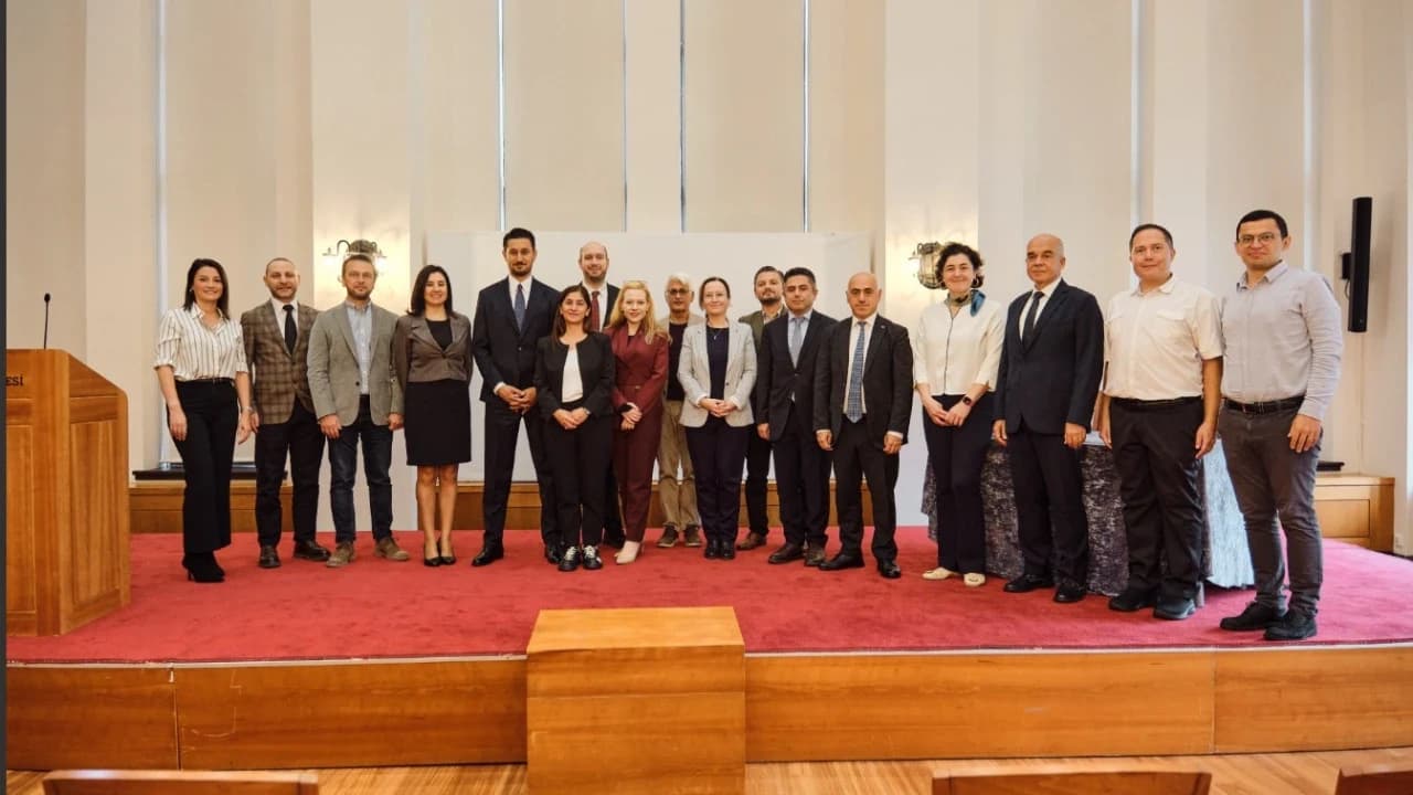 Yapay zeka ile kredi dolandırıcılığına karşı iş birliği
