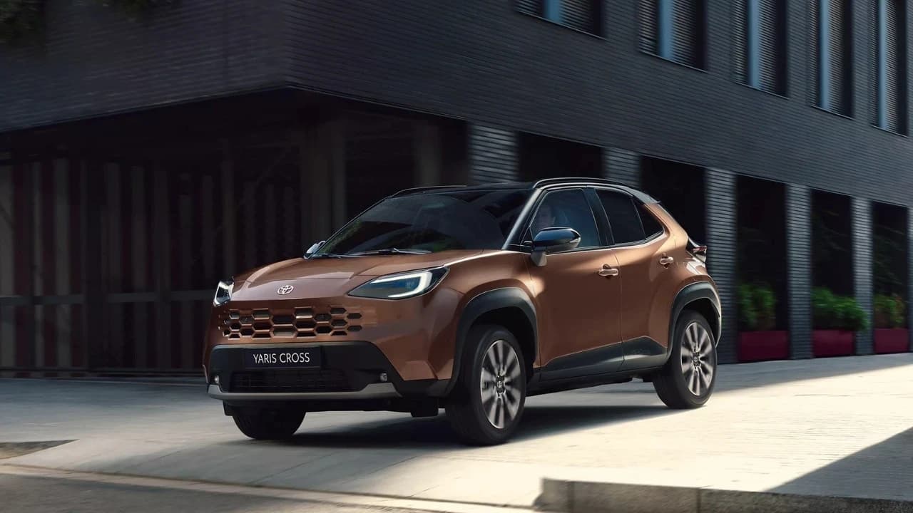 Toyota Yaris Cross Hybrid Türkiye'de satışa sunuldu