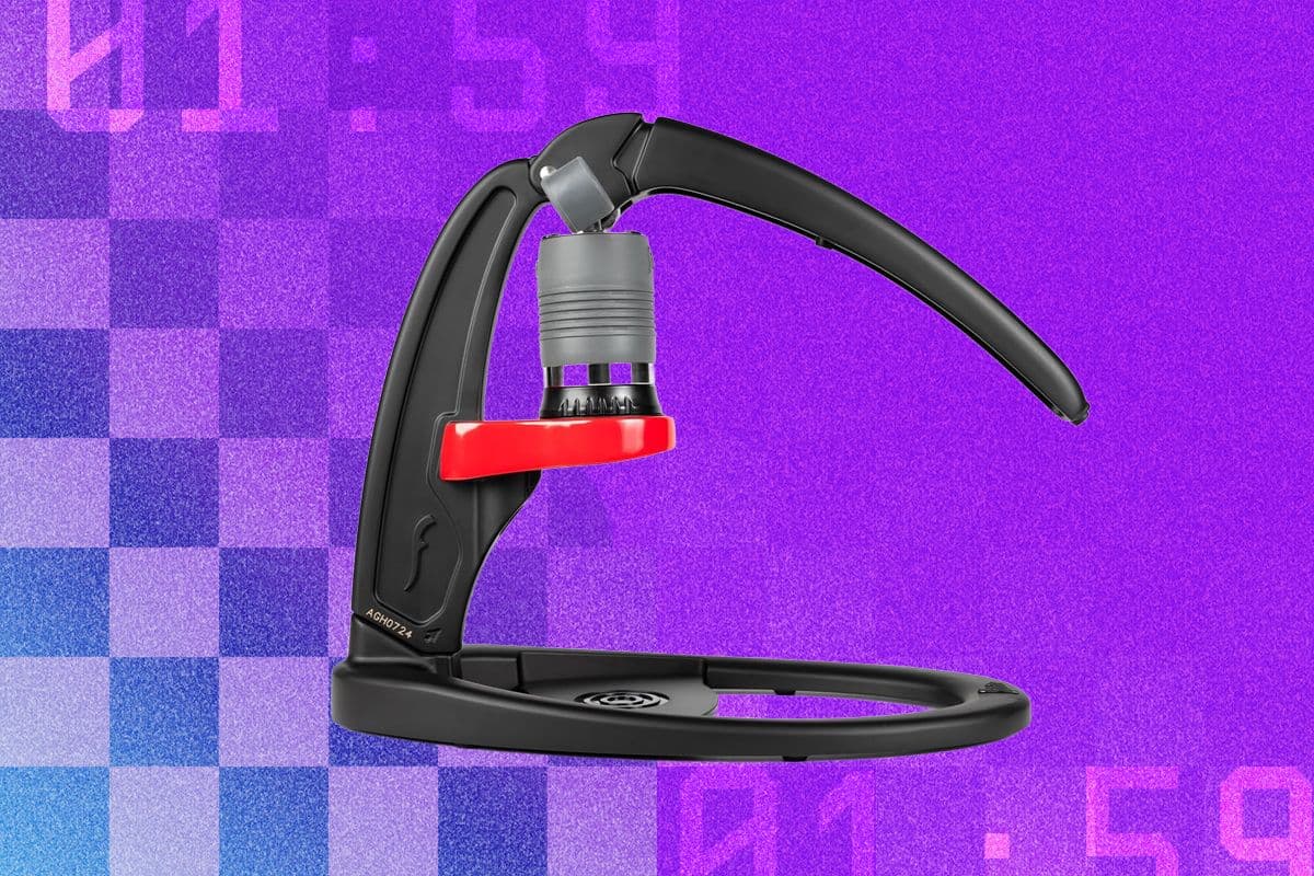 Pulling Espresso by Hand Is More Fun Than Pushing a Button