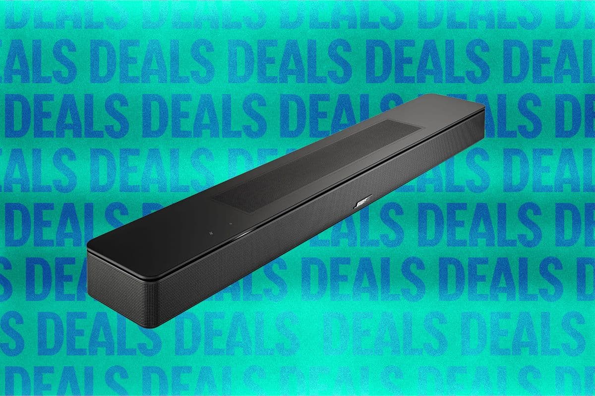 This Compact Bose Soundbar Is $80 Off
