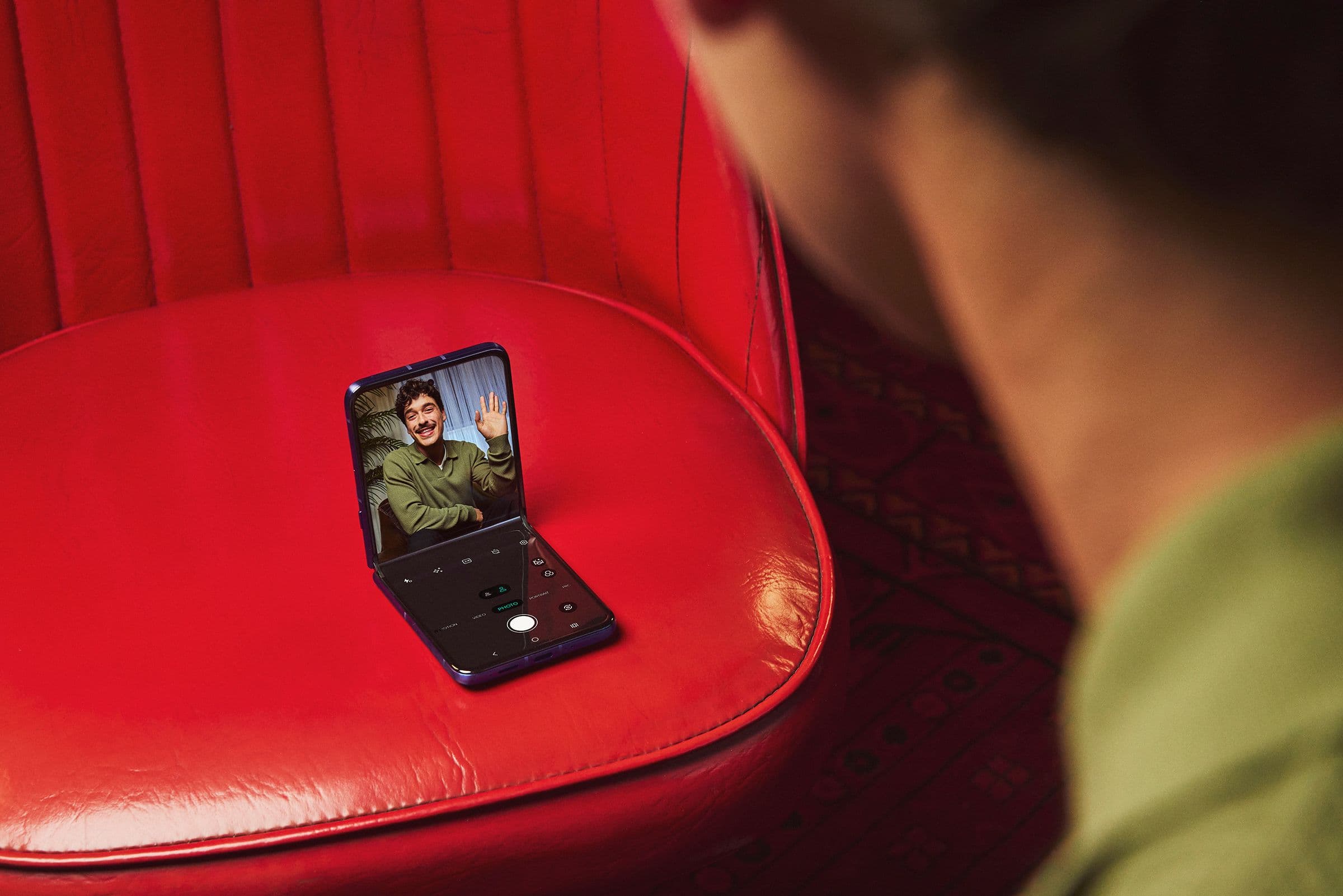 Motorola's New Razr Folding Phones Command a Higher Price and Few Upgrades