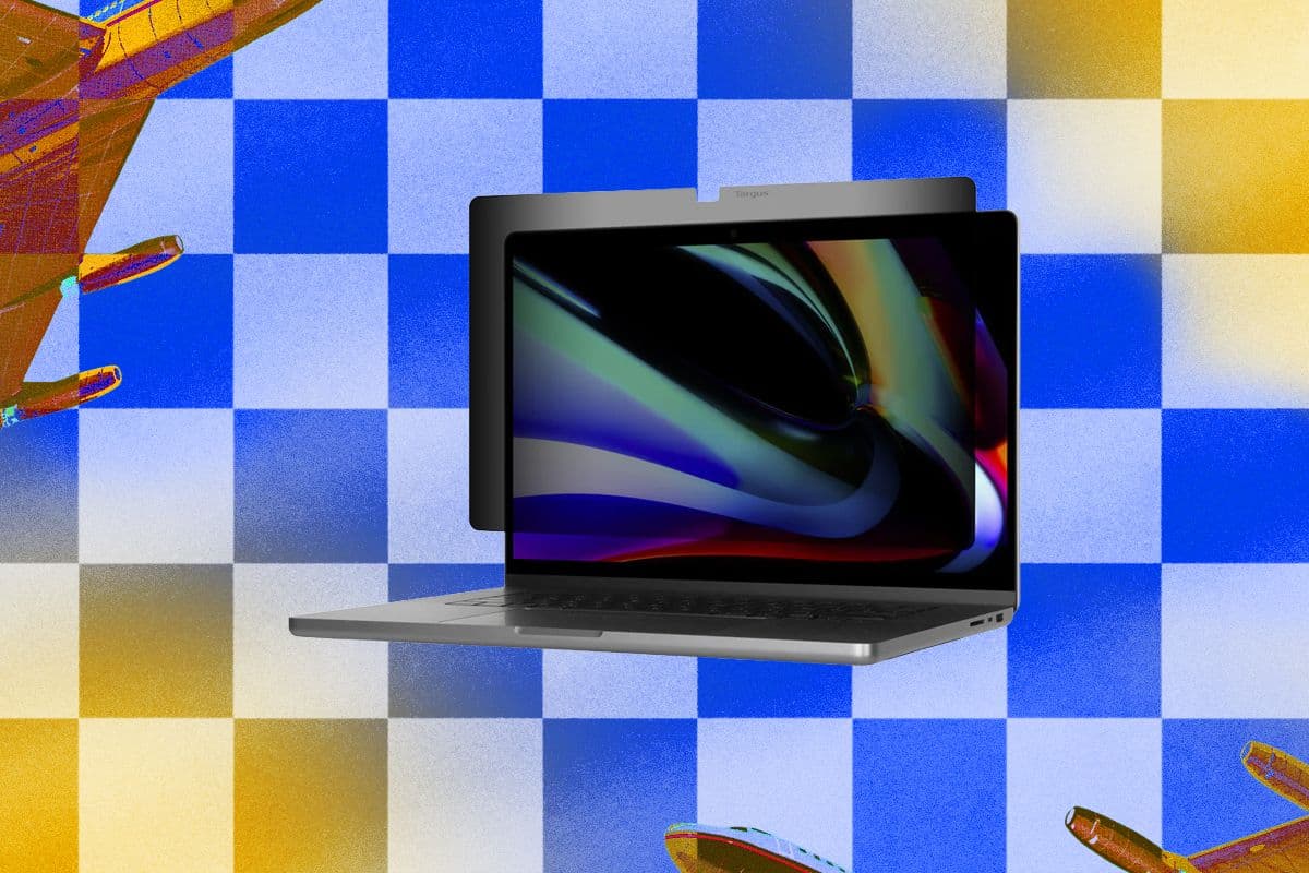 How a MacBook Privacy Screen Improved My Public Work Experience