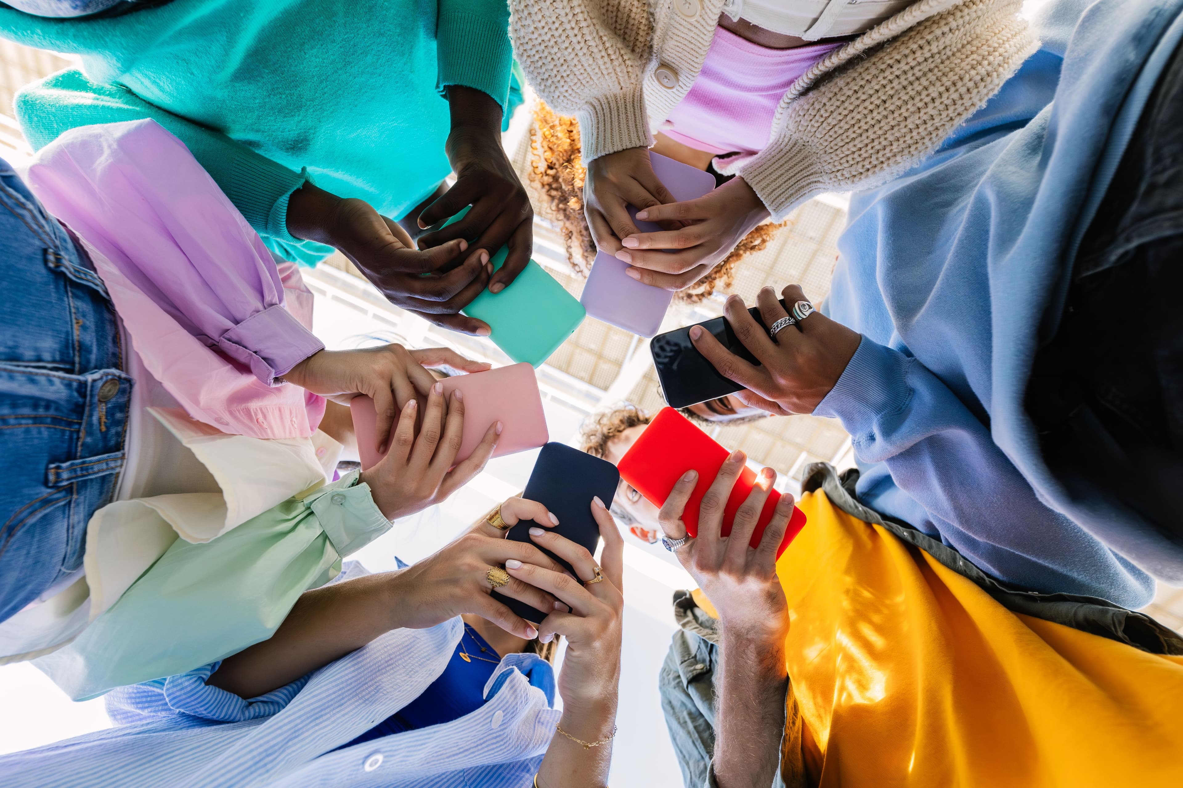 UK Plans Social Media Restrictions for Teenagers Aged 16 and 17