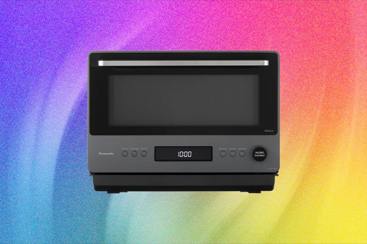 Panasonic's 2026 Japanese Microwave Features One-Button Cooking Technology