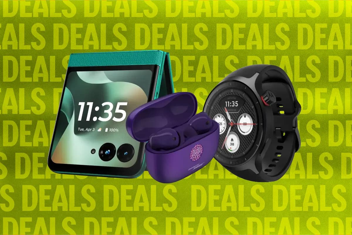 Motorola Offers Free Smartwatch and Earbuds with Razr Purchase This October