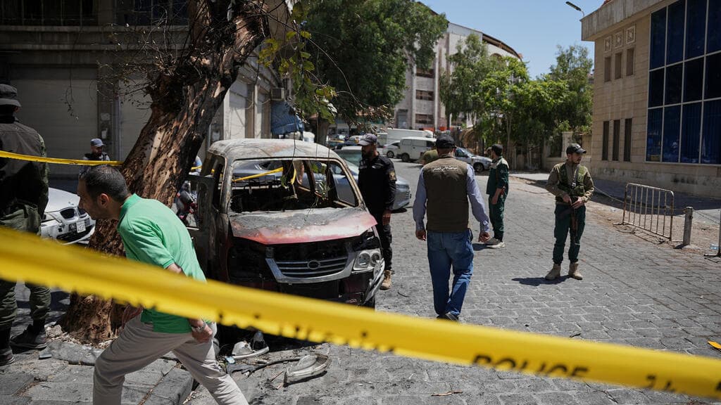 Syria detains suspects linked to ISIS in Damascus bombings during Macron's visit