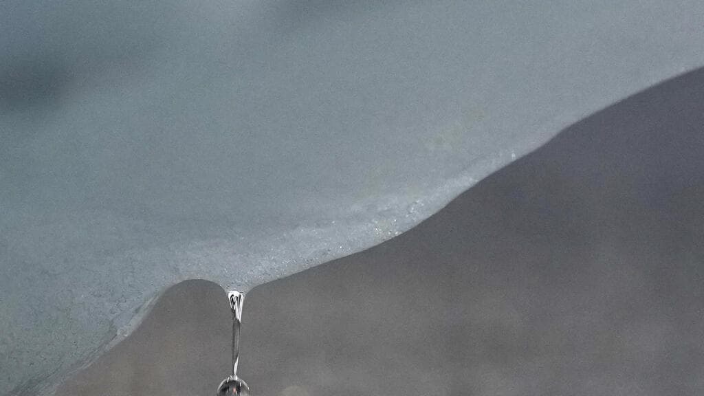 Europe hit by record heat, glacier loss and marine extremes per climate report