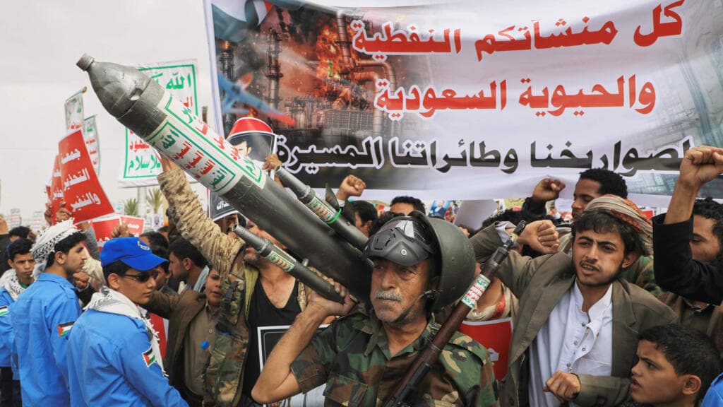 Yemen Indicates Preparedness for Houthi Escalation Following Attacks on Saudi Arabia