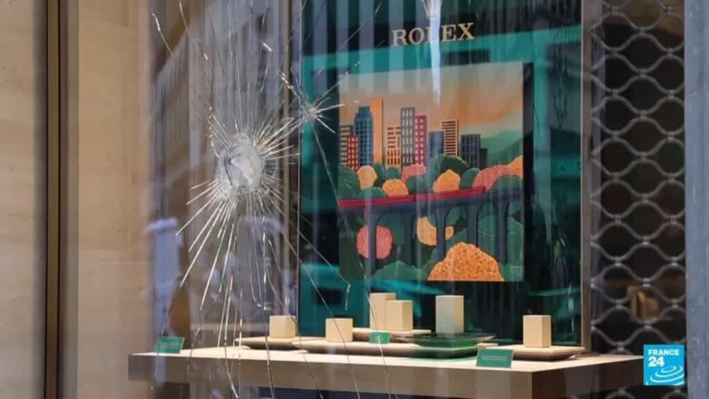 France Faces Major Protests as Shop Owners Prepare for Further Unrest