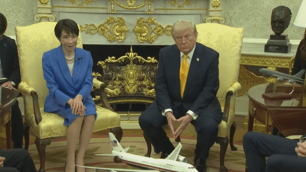 Japan's PM walks tightrope in high-stakes Washington visit