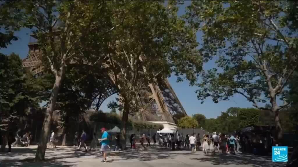 Eiffel Tower to Close Early Due to Heatwave in France