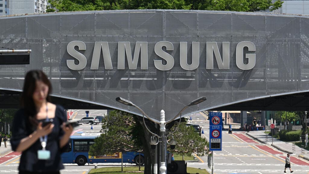 Samsung Workers Ratify Bonus Agreement Following Surge in AI Profits