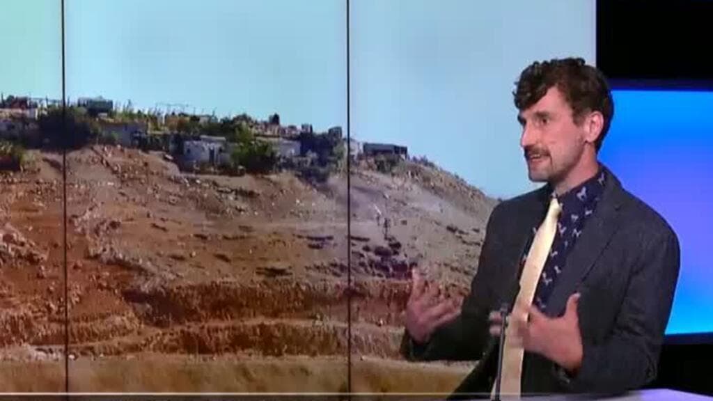 Former diplomats call for action against Israeli policies in West Bank