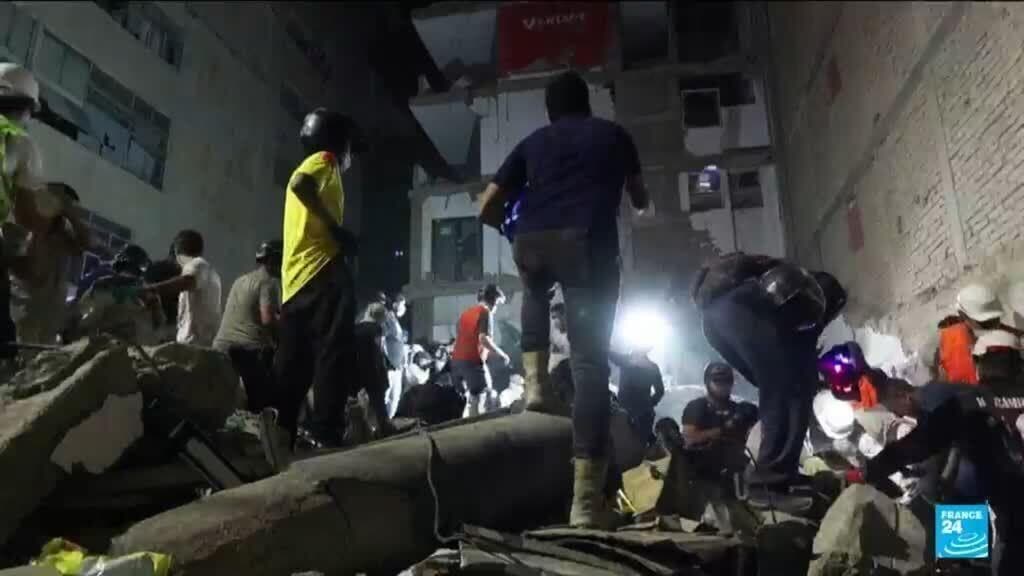Colombian Rescuers Work to Find Survivors After Devastating Earthquake