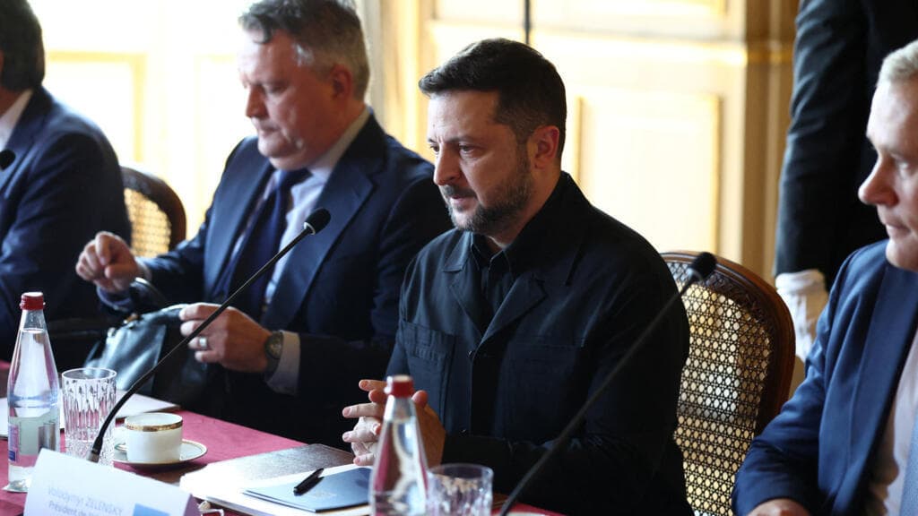 Coalition Leaders Aim to Strengthen Ukraine's Position Ahead of Summit
