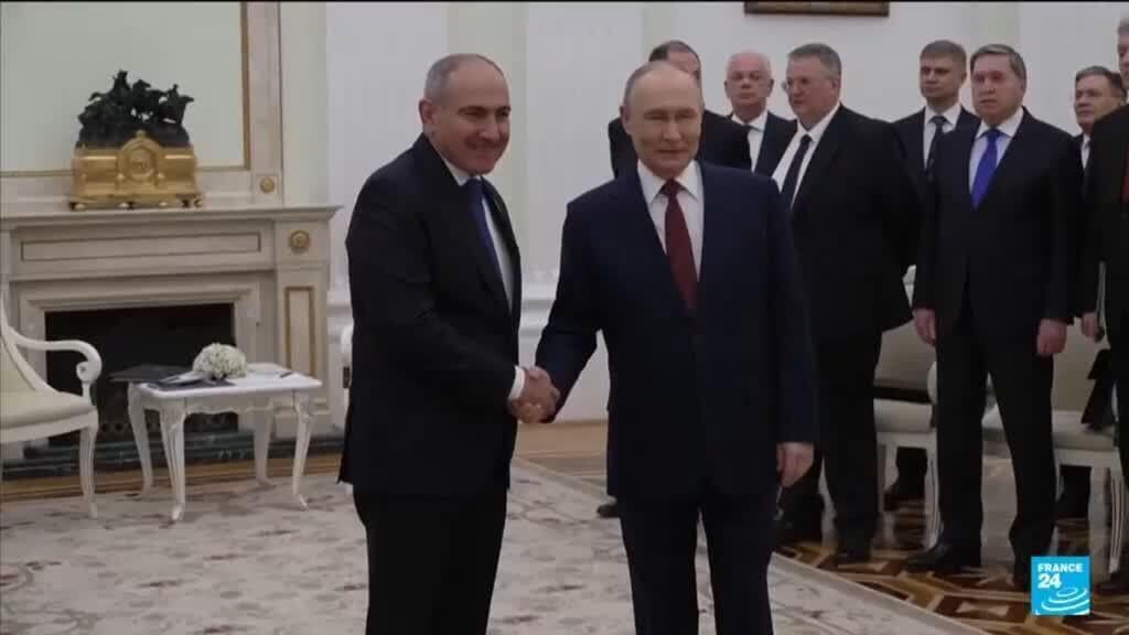 Armenian Prime Minister Rejects Russian Pressure for EU Membership Referendum