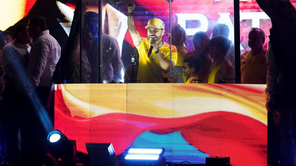 Abelardo de la Espriella Leads First Round of Colombia's Presidential Election