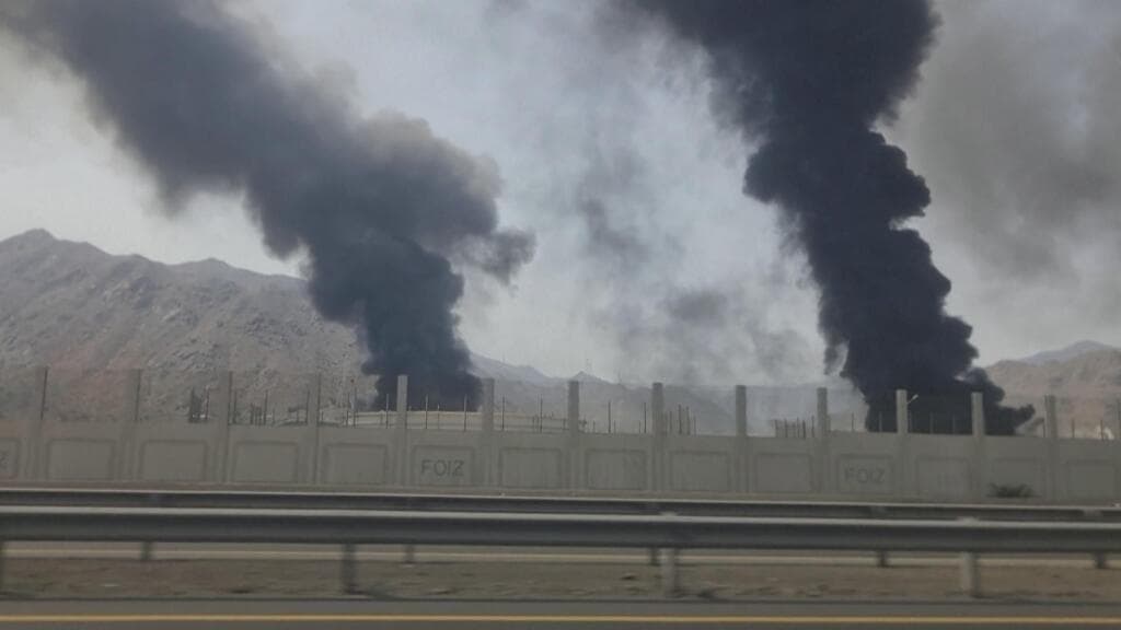 Gulf states seek to bypass Strait of Hormuz for oil exports via pipelines