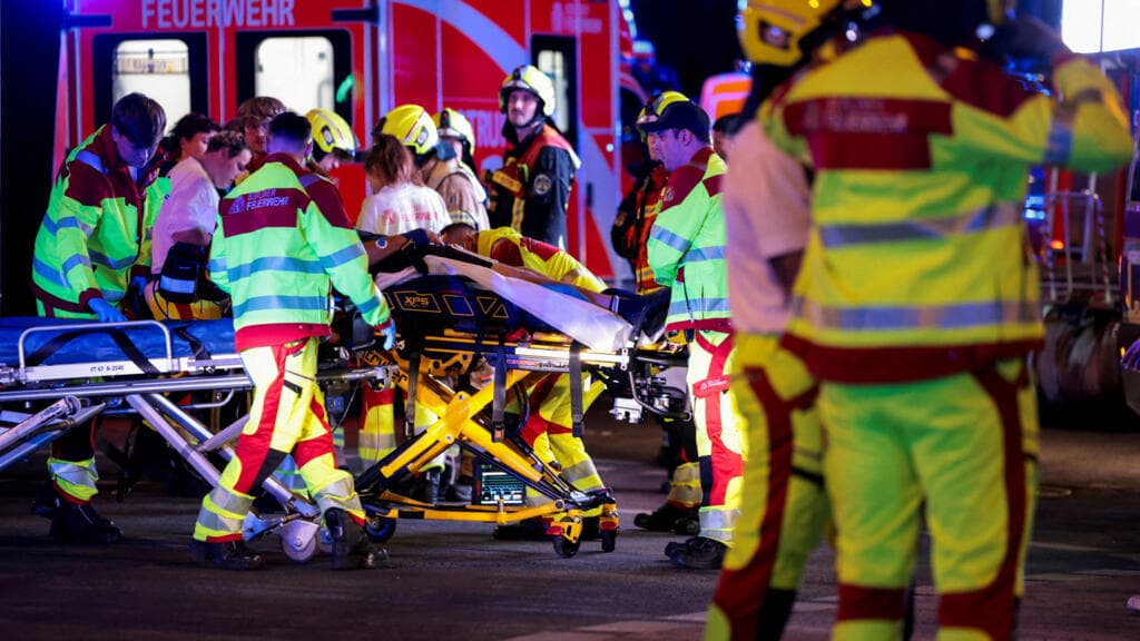 Van strikes Berlin Pride crowd, resulting in one death and 15 injuries