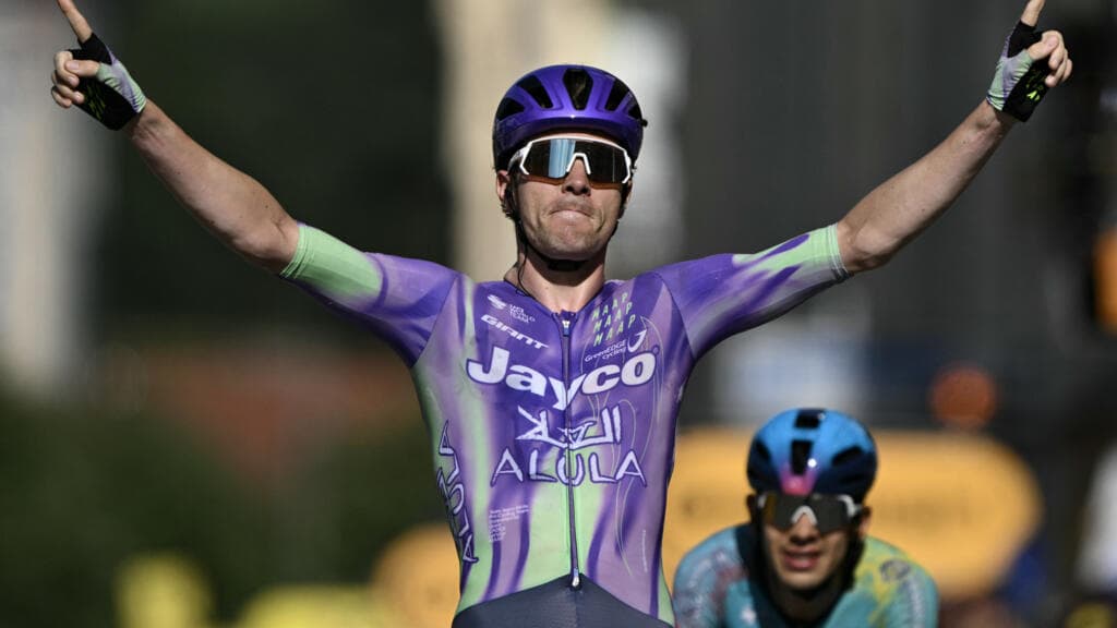 Mauro Schmid of Switzerland Claims Victory in Tour de France Stage 13