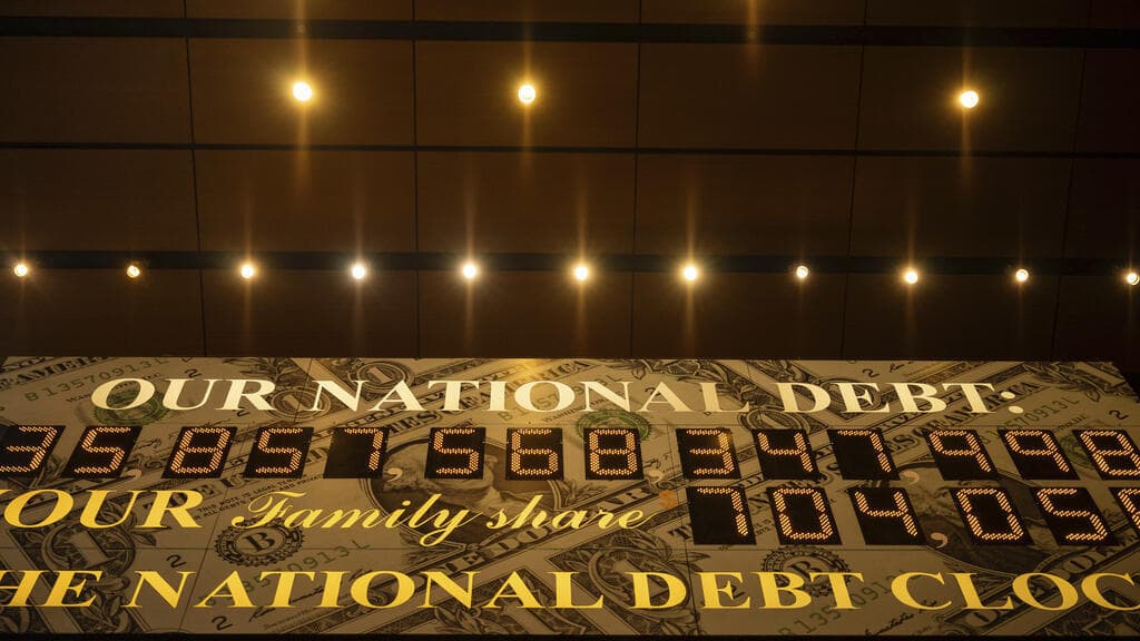 US National Debt Surpasses $40 Trillion for the First Time