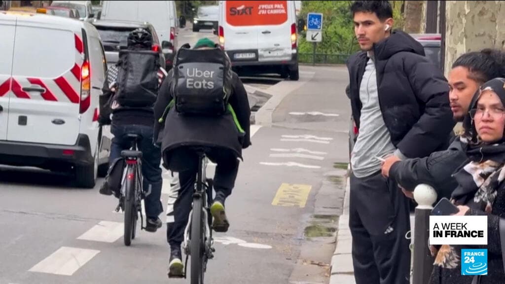 Four delivery drivers' associations sue Uber and Deliveroo for human trafficking