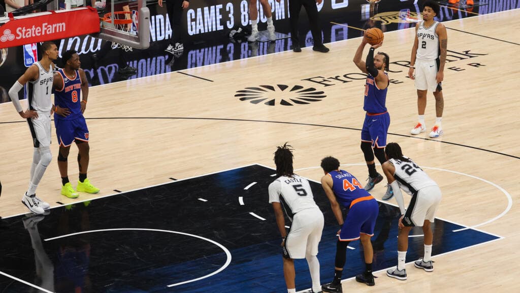 New York Knicks hold off Wembanyama's Spurs to take 2-0 lead in NBA Finals