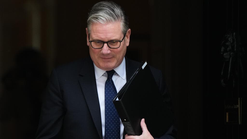 Keir Starmer's Future at Stake in Crucial UK Local Election