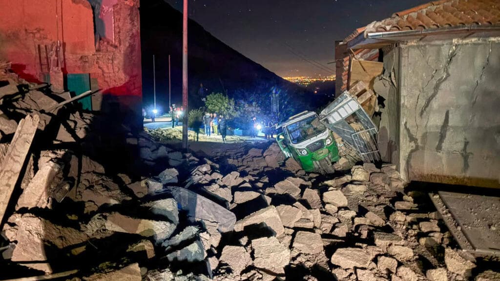 Earthquake in Peru's Andes Claims at Least Six Lives